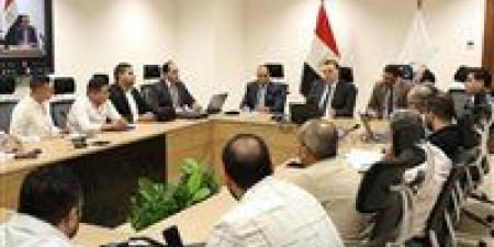 مساعد وزير الصحة يتابع استعدادات المنيا لمنظومة التأمين الصحي الشامل