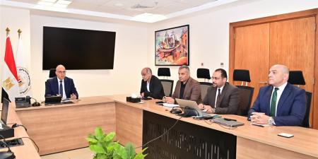وزير الري يتابع مخرجات خطة تطبيق التوأمة الرقمية على نموذج ترعة الإسماعيلية وفروعها