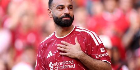 "دموع في أنفيلد" .. صحف إنجلترا توّدع محمد صلاح بعد رحيله عن ليفربول