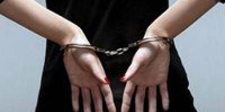 «الجدة السفاحة» أمام النيابة.. تفاصيل صادمة في قتل حفيدها وحقن الكلور