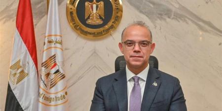 وزير الاستثمار: انتظام العمل بالمنافذ الجمركية بدءًا من ثاني أيام العيد الأضحى