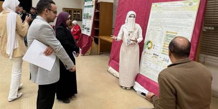 طالبات جامعة الزقازيق يطوّرن مشروعًا لإعادة تدوير المخلفات الغذائية وإنتاج مكمل بروتيني مستدام