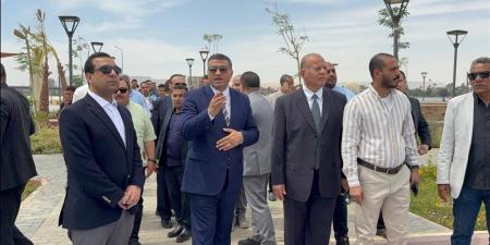 محافظ قنا يتفقد كورنيش النيل الجديد ويؤكد: متنفس حضاري يليق بأهالي المحافظة