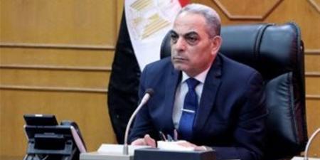 محافظ الإسماعيلية يتفقد دار الرحمة ومستشفى الحميات في أول أيام عيد الأضحى