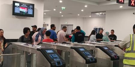 إقبال كثيف على مونوريل شرق النيل خلال إجازة عيد الأضحى