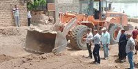 إنفجار خط مياه مغذي في سمالوط بالمنيا .. والوحدة المحلية ومياة الشرب يعملان على الإصلاح