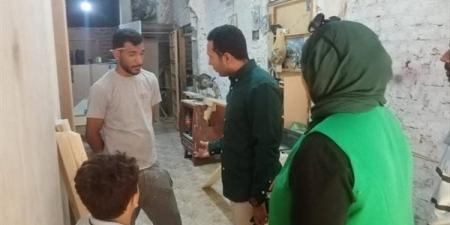 غلق وتشميع عدداً من الأنشطة غير المرخصة بنجع حمادى