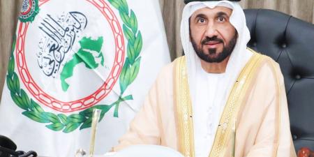 رئيس البرلمان العربي: المرأة شريك أساسي في مسيرة التنمية الوطنية