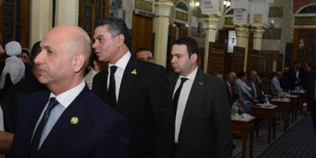 النائب عبد المنعم يقدم واجب العزاء في الزميل مصطفى الشربيني مسؤول الملف البرلماني بموقع تحيا مصر