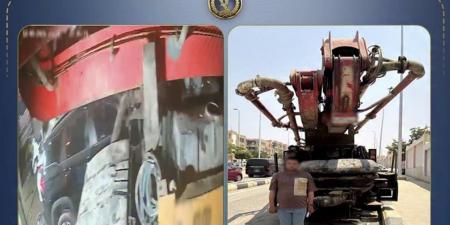 الداخلية تكشف ملابسات اصطدام مضخة خرسانة بسيارتين في القطامية.. السائق: عطل مفاجئ في المكابح