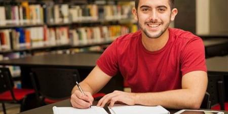 هل الجامعة تضمن وظيفة؟.. بين «وهم كلية القمة» ومتطلبات سوق العمل المتغيرة (ملف)