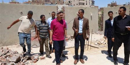 محافظ السويس يتفقد مسجدًا متوقف الإنشاءات ويوجه بسرعة استكمال أعماله