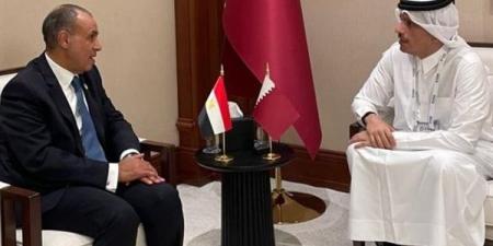 اتفاقيات جديدة ومشروعات استثمارية كبرى.. مُخرجات لقاء وزير الخارجية مع نظيره القطري