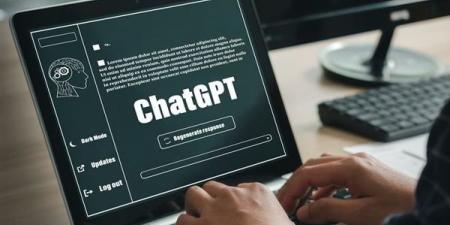 هل ChatGPT مخبر؟ باحث في الإعلام الرقمي يوضح "الخصوصية الخوارزمية"