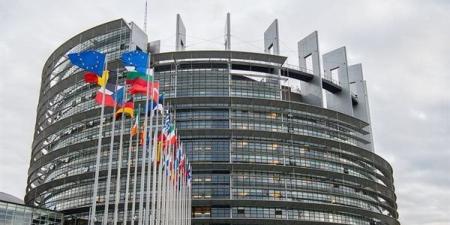 المفوضية الأوروبية تستعد لإصدار إرشادات جديدة بشأن الحماية المؤقتة للأوكرانيين