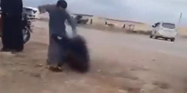 بأي
      ذنب
      عذبت،
      ضرب
      فتاة
      بطريقة
      بشعة
      على
      يد
      7
      رجال
      يشعل
      غضب
      السوريين
      (فيديو)