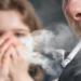 باحثون يوضحون كيف يؤثر التدخين السلبي على صحة الفم لدى الأطفال