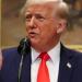 إعلام أمريكي: ترامب يناقش إلغاء سفر فانس إلى إسلام آباد