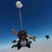 تجربة لا تنسى.. آسر ياسين يشارك الجمهور تجربته مع الـ Sky diving