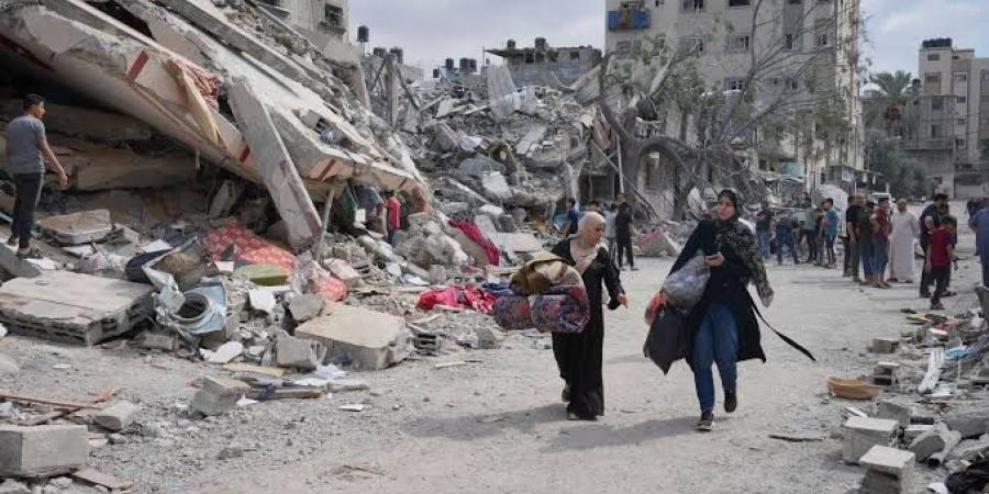 15
      مجزرة
      في
      24
      ساعة..
      ارتفاع
      ضحايا
      العدوان
      على
      غزة
      لـ27
      ألف
      شهيد