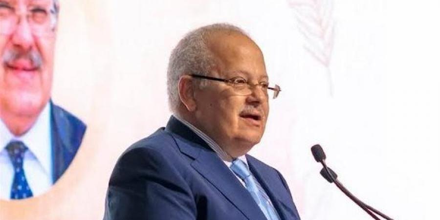 رئيس
      جامعة
      القاهرة:
      الوساطة
      والاستثناءات
      وعدم
      تكافؤ
      الفرص
      من
      الأخلاقيات
      المضادة
      للتقدم