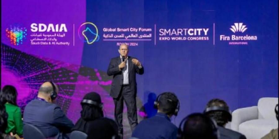خبراء
      العالم
      يناقشون
      في
      السعودية
      مستقبل
      المدن
      الذكية
      وسبل
      تطويرها