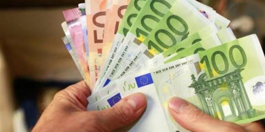 سعر
      اليورو
      أمام
      الجنيه
      المصري
      بالبنك
      المركزي
      صباح
      اليوم
      السبت
      17
      -
      2
      -
      2024