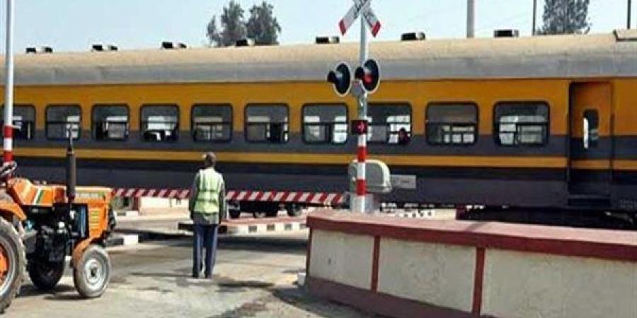 سكك
      حديد
      مصر
      تحذر
      الركاب
      من
      ارتكاب
      هذه
      الظاهرة
      داخل
      عربات
      القطارات
