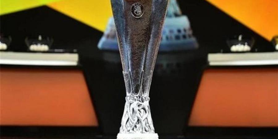 موعد
      قرعة
      ربع
      ونصف
      نهائي
      الدوري
      الأوروبي
      والقناة
      الناقلة
      بمشاركة
      ليفربول