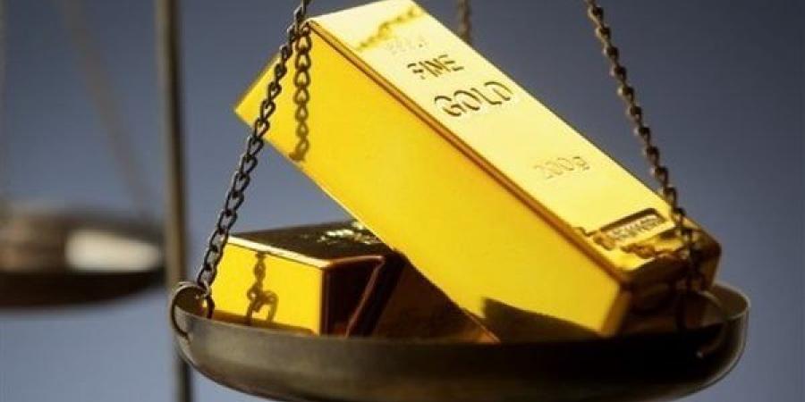 سكرتير
      شعبة
      الذهب
      السابق:
      انتعاش
      مبيعات
      المعدن
      الأصفر
      في
      عيد
      الأم