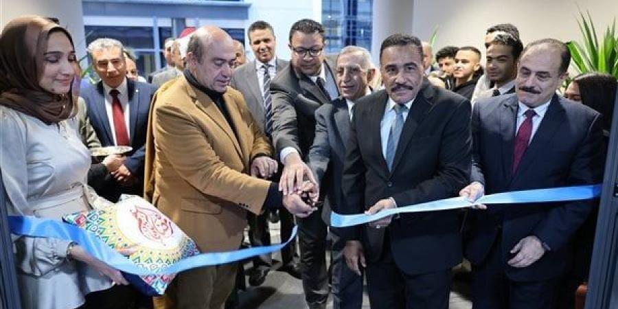 افتتاح
      المعمل
      المركزي
      للتحاليل
      بـ"صيدلة
      الأكاديمية
      العربية"
      في
      العلمين
      الجديدة