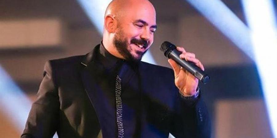 محمود
      العسيلي:
      خدت
      على
      قفايا
      بسبب
      الغرور
      (فيديو)