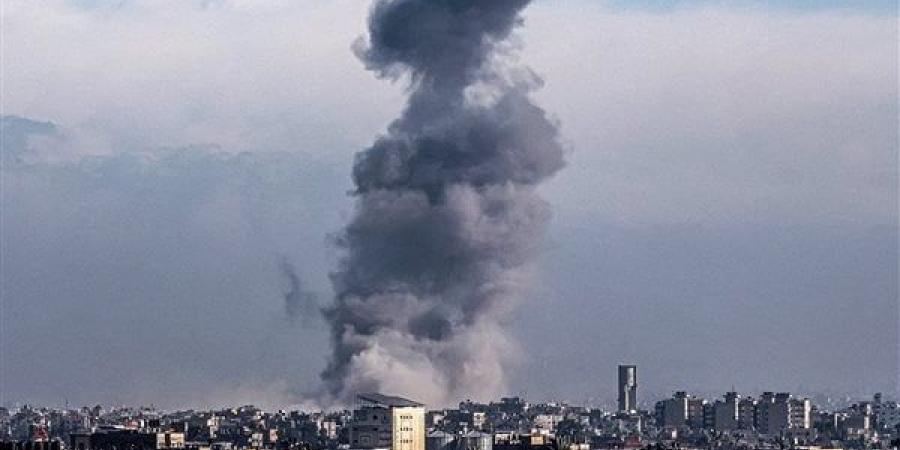 شهداء
      وجرحى
      في
      غارات
      وقصف
      مدفعي
      إسرائيلي
      على
      مدينتي
      خان
      يونس
      ورفح
      بغزة