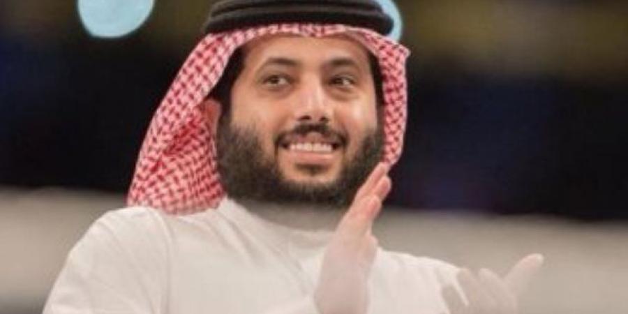 تركى آل الشيخ يحتفل بوصول زوار موسم الرياض إلى 2 مليون زائر فى 20 يوما