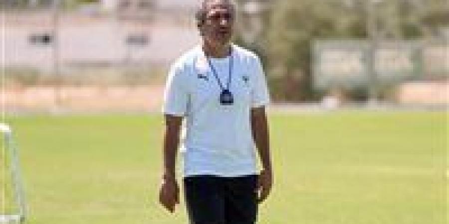 نبيل
      الكوكي:
      الأهلي
      المرشح
      الأبرز
      للدوري
      وبيراميدز
      أقرب
      منافسيه