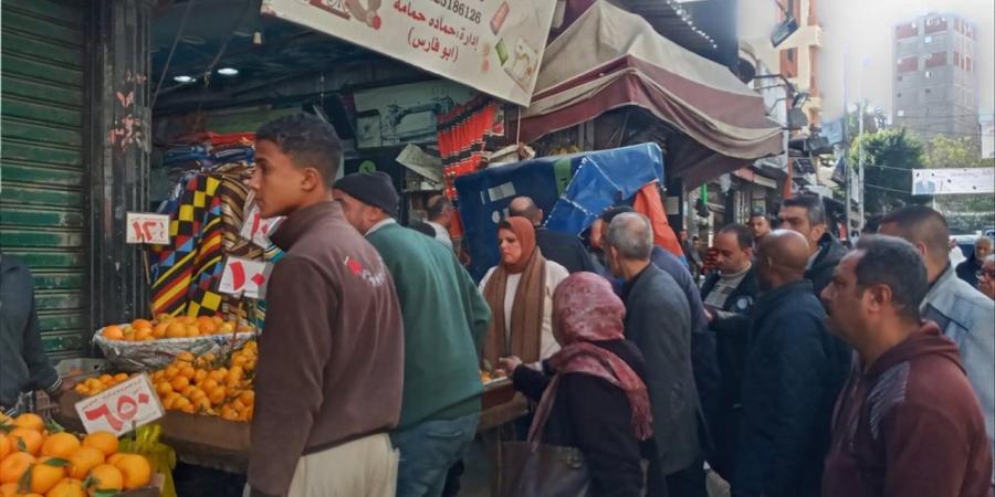 حملات
      مكثفة
      بحي
      شرق
      الإسكندرية
      لإعادة
      الانضباط..
      وتقديم
      خدمات
      صحية
      للمواطنين