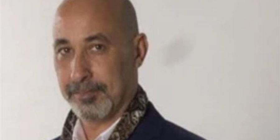 إسماعيل شرف يروي تجربته مع محمود عبدالعزيز في “رأس الغول”