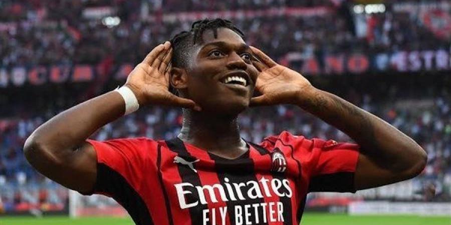 لياو ينقذ ميلان من الخسارة أمام جنوى في الوقت القاتل بالدوري الإيطالي