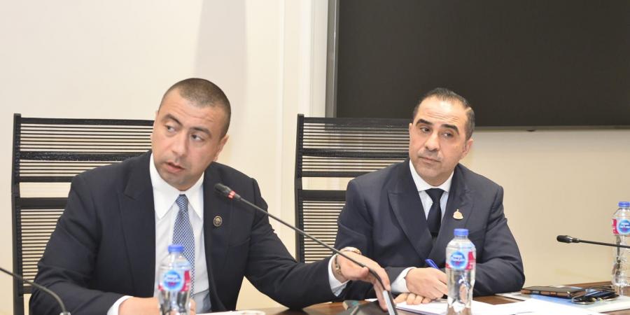 لجنة الصناعة تبحث مصير شركات قطاع الأعمال وبرنامج الطروحات وسط تأكيدات بحماية العمال