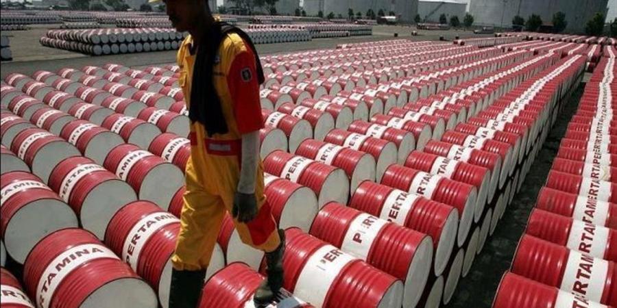 أسعار النفط تقفز 64% خلال مارس.. برنت عند 104.5 دولار للبرميل