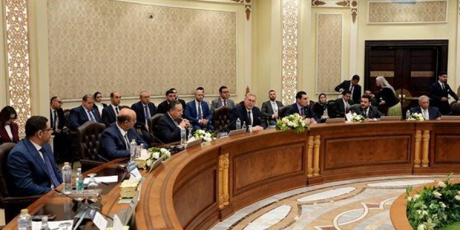 لتعزيز الاستثمار.. زيادة البرامج التعليمية بمجال الطاقة في الجامعات