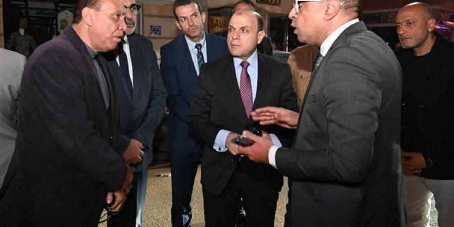 تحرير 49 محضرًا للمحال المخالفة لقرار الغلق بمراكز ومدن الغربية