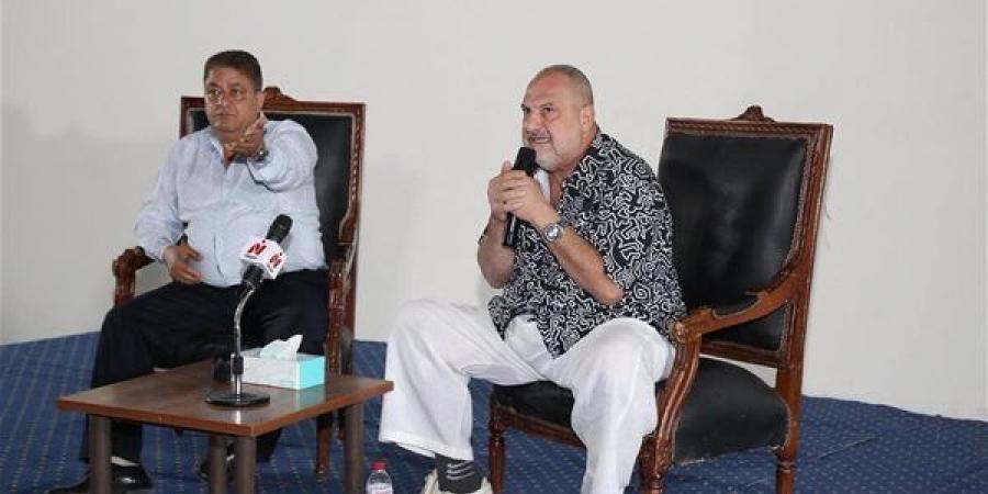 خالد الصاوي يروي حكايته الفنية في ماستر كلاس مع جمهور الأقصر