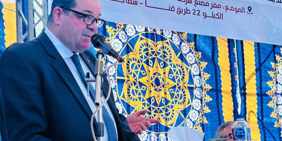 محافظ قنا يشهد جلسة استماع لزيادة الطاقة الإنتاجية لمصنع "أسمنت النهضة" ويضع حجر الأساس لمنظومة "RDF"