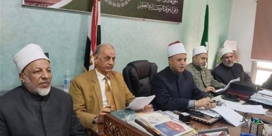اللجنة الدينية العليا توصي بتكثيف الأنشطة الدعوية بالشرقية