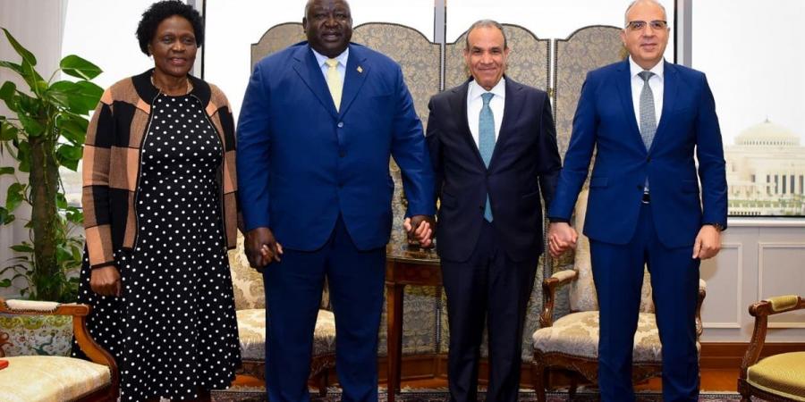 مشاورات مصرية أوغندية: استعداد لتمويل مشروعات البنية التحتية للمياه في حوض النيل