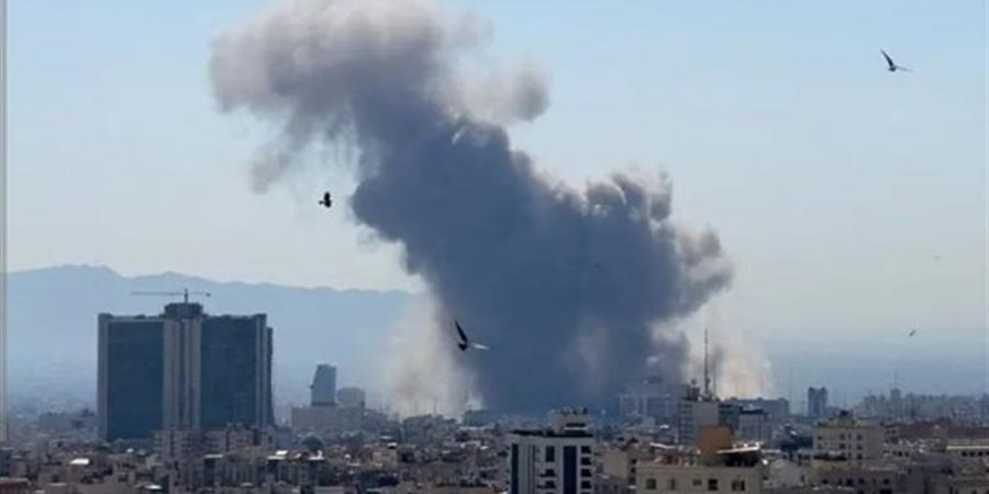 خبير عسكري: إسرائيل تهاجم من أربع محاور جنوب لبنان وحزب الله صامد