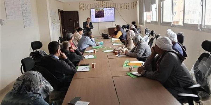 اتحاد المصدرين يطلق البرنامج التدريبي الأول للممارسات الزراعية الجيدة لبساتين النخيل