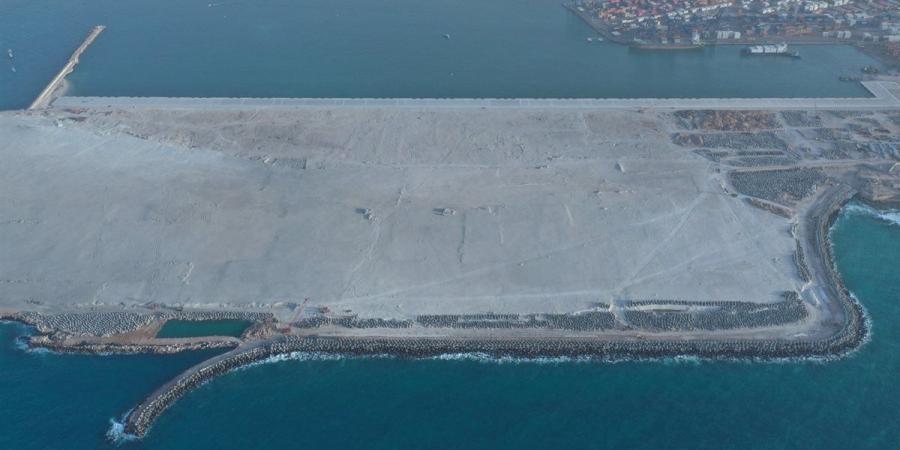 مشروع محطة تحيا مصر 2 بميناء الدخيلة.. أحدث تصوير جوي يكشف حجم الإنجاز