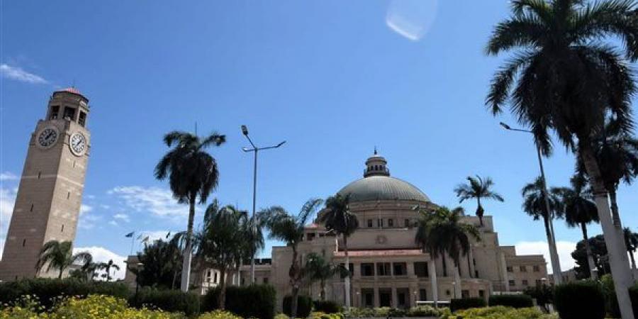 مع إتاحة إعادة الامتحان.. انتظام الدراسة في جامعة القاهرة